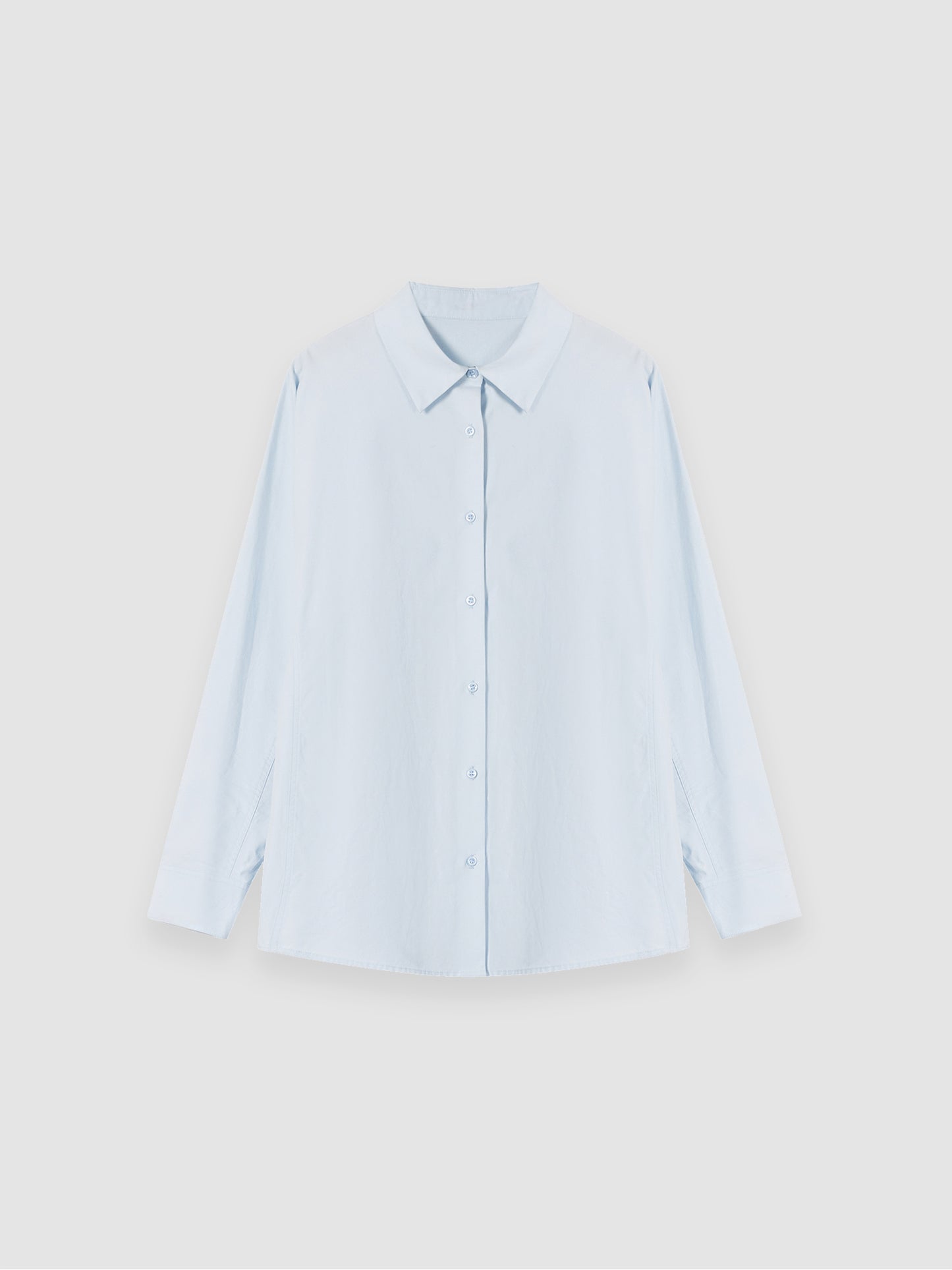 Arkin Studio relaxed blue tencel cotton blouse in light blue, main view on white background