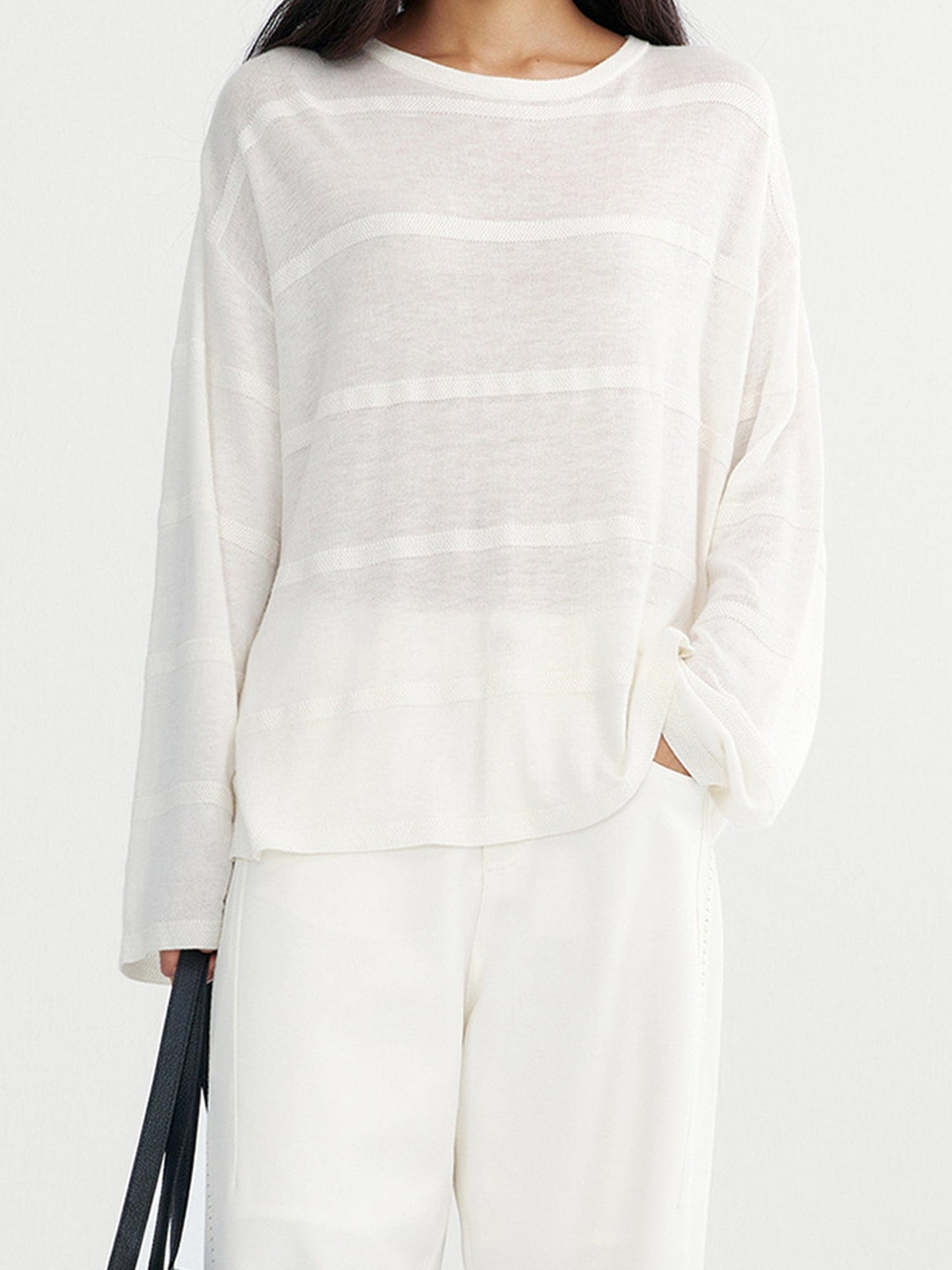 Relaxed Linen Blend Blouse White Model 01